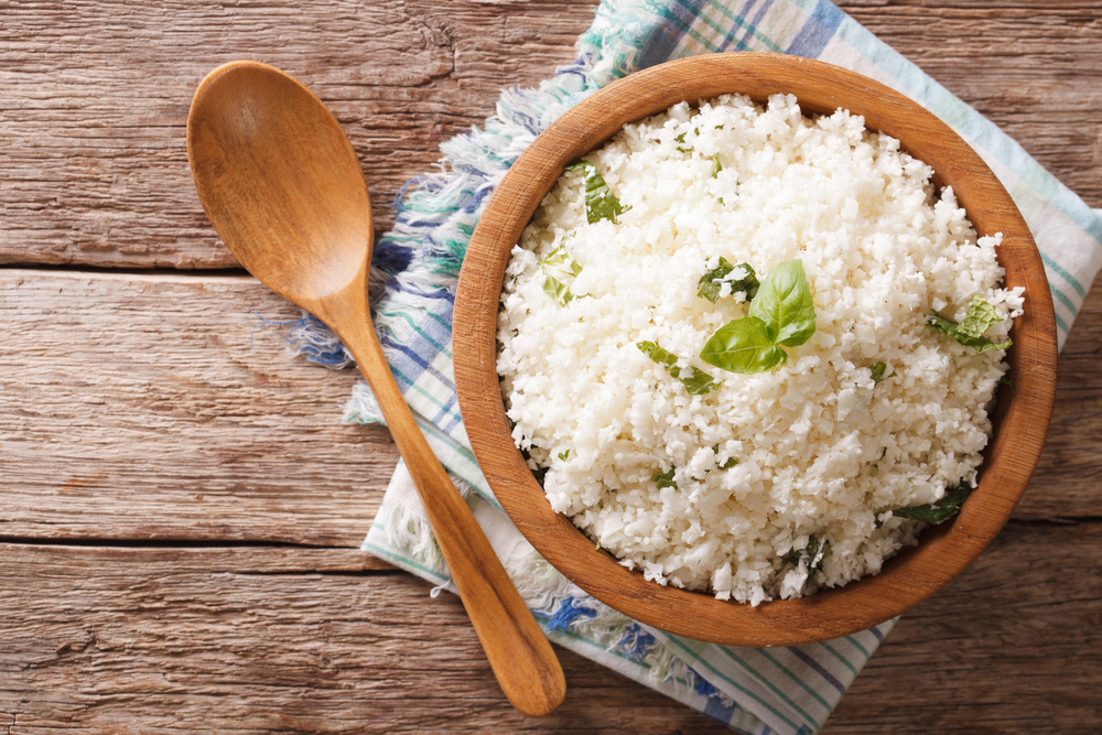 Alerta: a forma como cozinha arroz pode estar a dar cabo da sua saúde