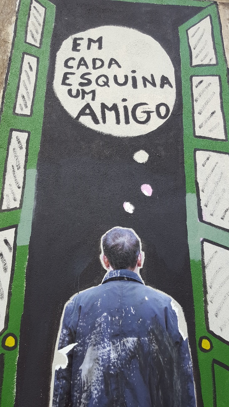 «Em cada esquina um amigo»