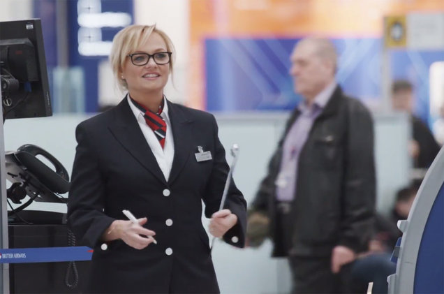 Ex-Spice Girl é a nova hospedeira da British Airways?  [Vídeo]