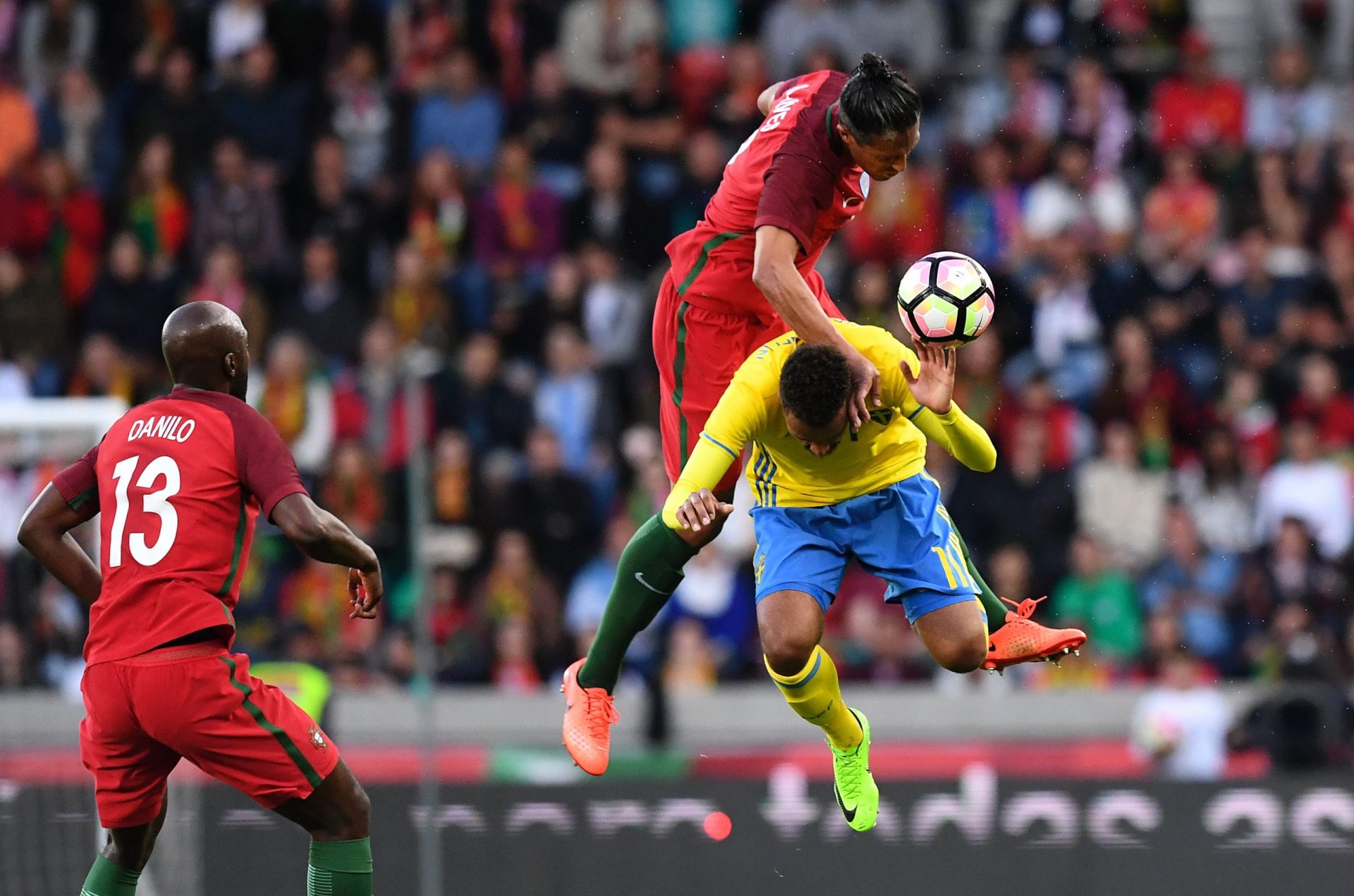 Portugal perde com a Suécia na Madeira