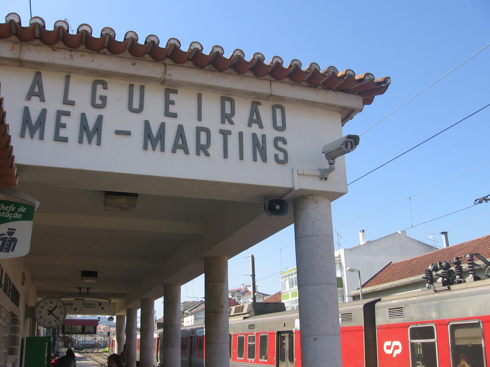 Jovem de 20 anos esfaqueado em estação de comboios em Sintra