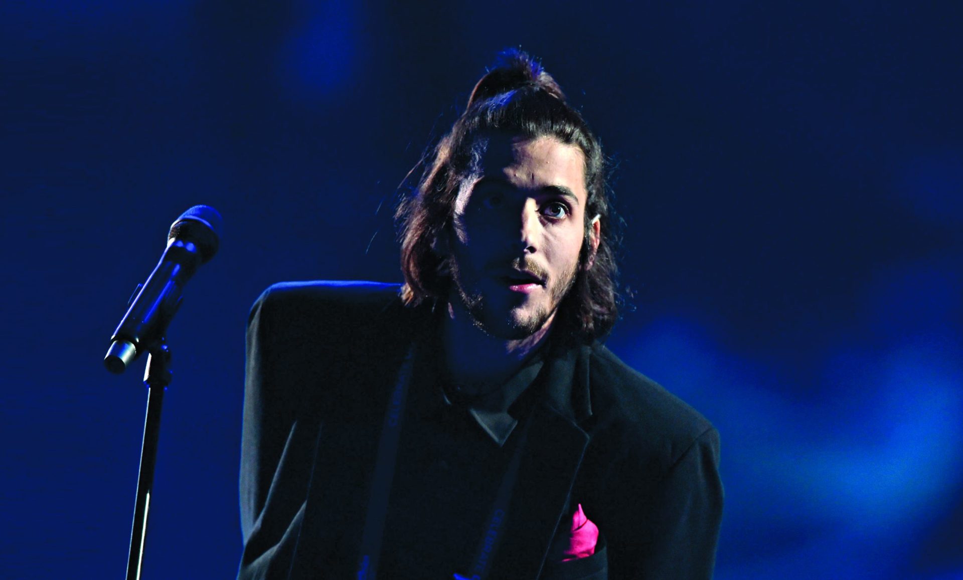 Vitória muda vida de Salvador Sobral