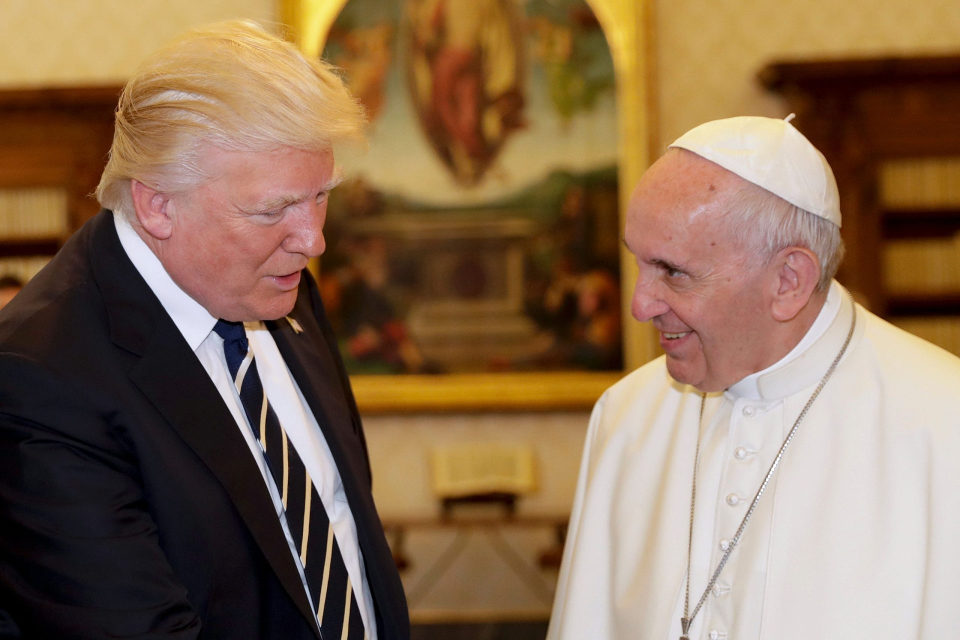 Papa e Trump estiveram reunidos quase meia-hora