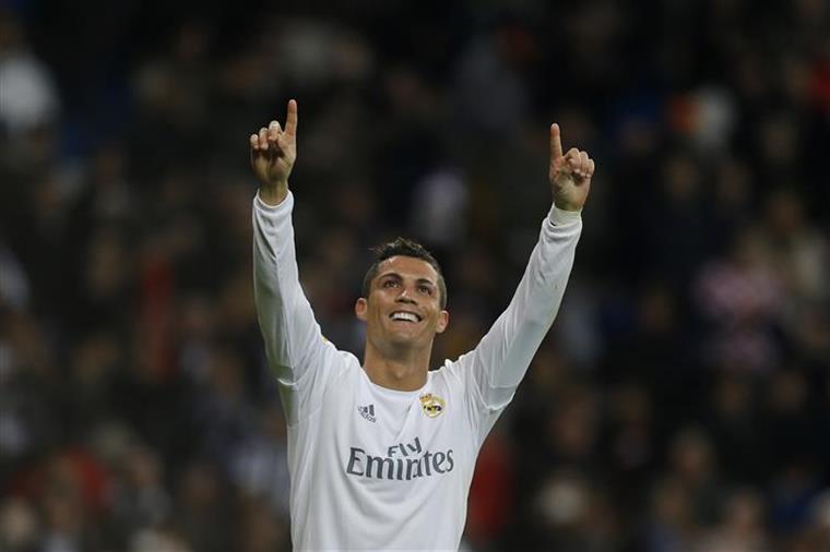 O gesto solidário de Ronaldo durante as comemorações do Real Madrid