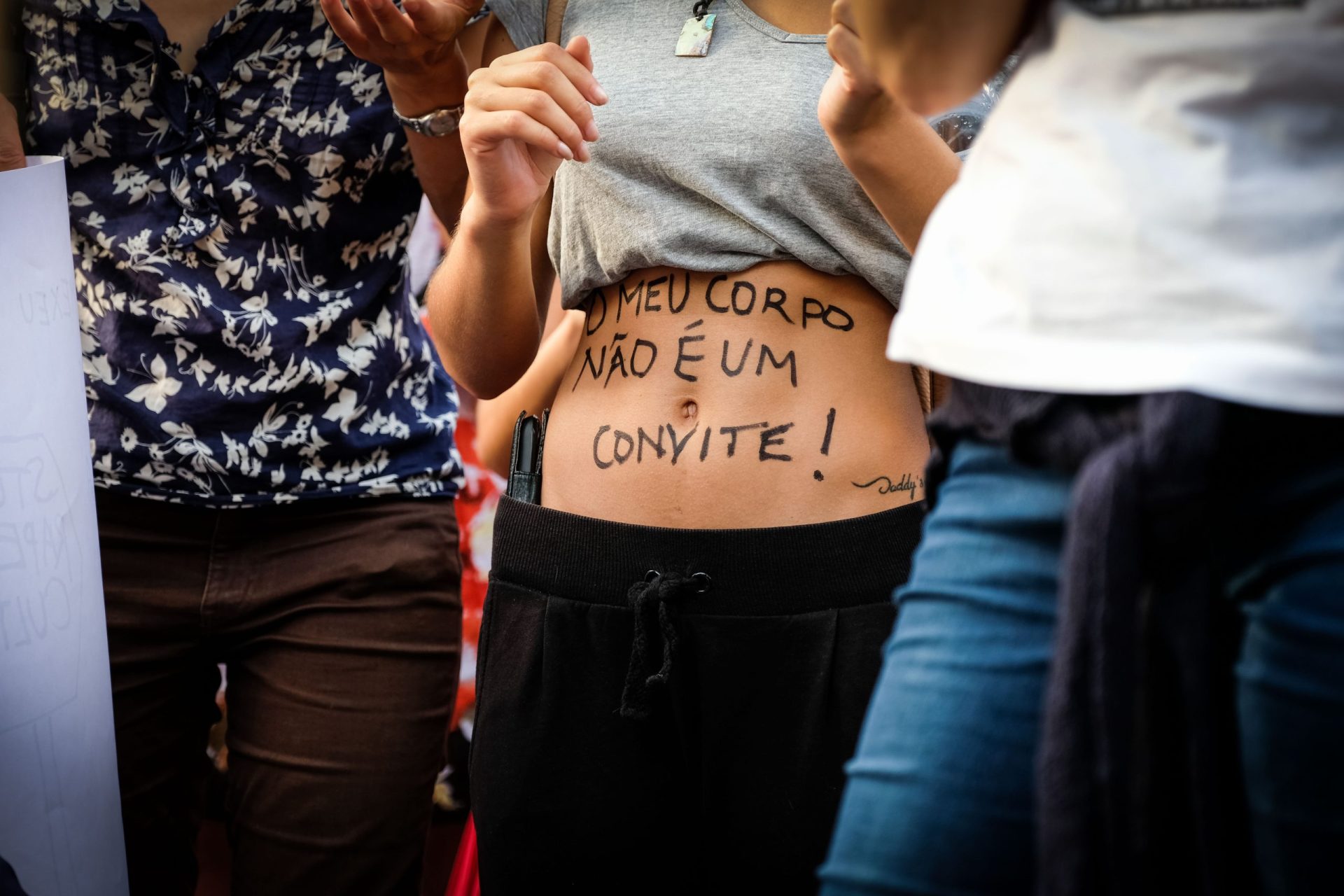 Lisboa: Mulheres e homens unidos contra a cultura da violação [vídeo]