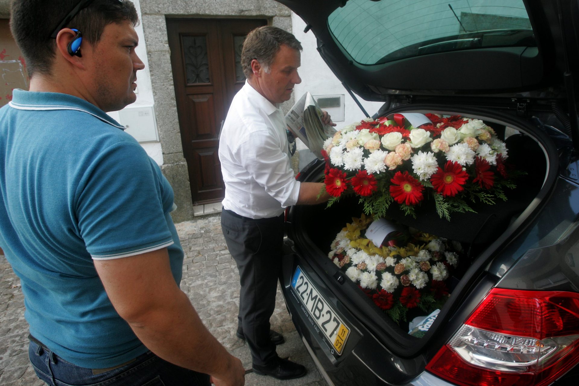 Marcelo e Costa marcam presença no funeral do bombeiro de Castanheira de Pera