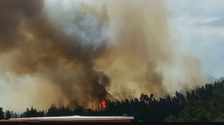 Incêndio em Lisboa obriga a evacuar lar de idosos