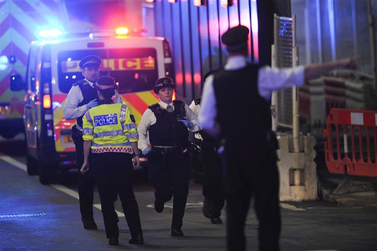 Polícia já conhece identidade dos terroristas de Londres