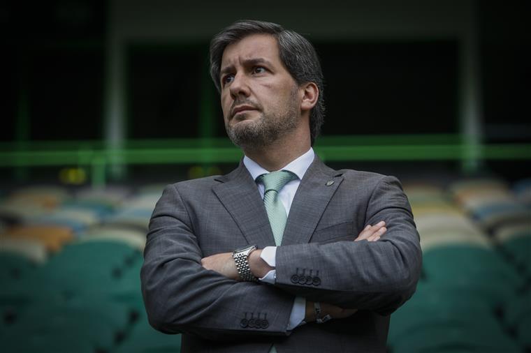 Bruno de Carvalho admite conversações com Fábio Coentrão