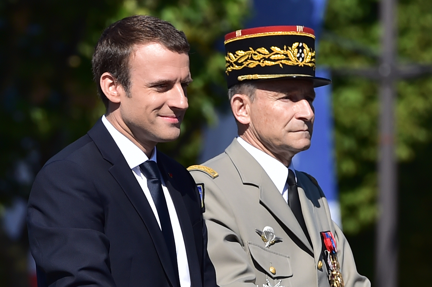 França. Chefe das Forças Armadas bate com a porta