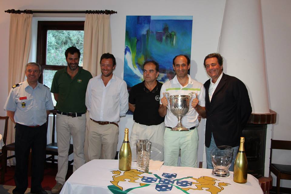 Golfe. Salvador Costa Macedo sagra-se campeão de troféu histórico