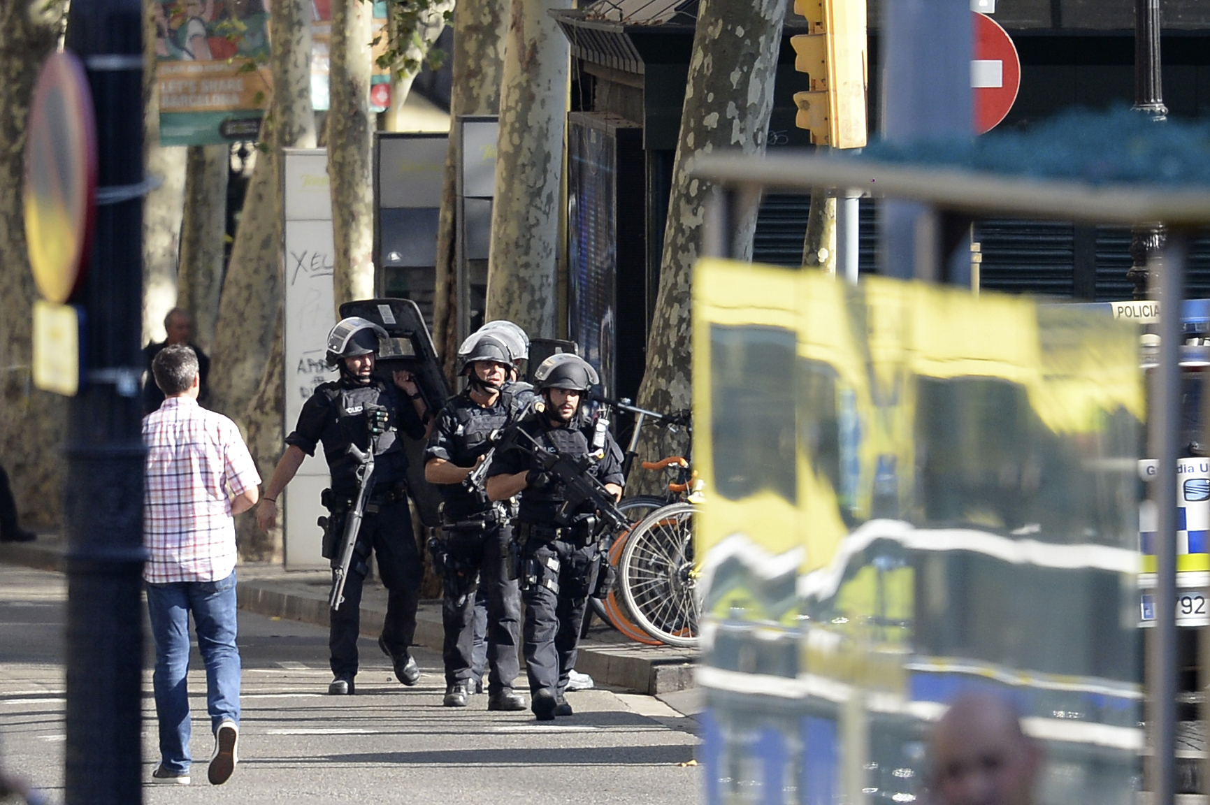 Jornal divulga áudio da polícia após ataque em Barcelona