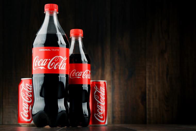 Coca-Cola lança desafio para ser encontrado um susbtituto para o açúcar. Vencedor é premiado com um milhão