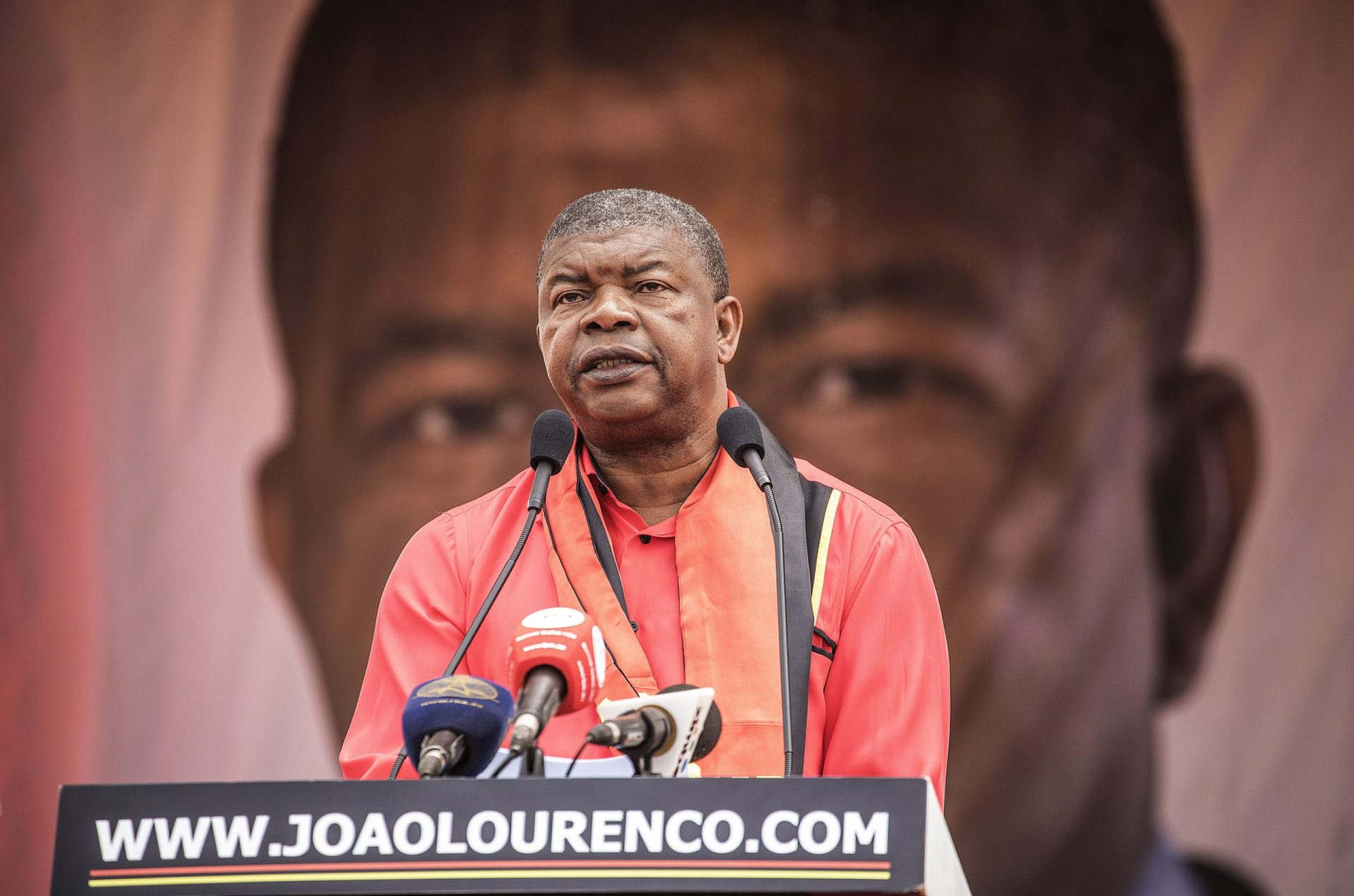 Angola. Novos dados provisórios dão vitória do MPLA com 61,70%