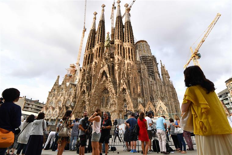 Falso alarme terrorista obriga à evacuação da Sagrada Família