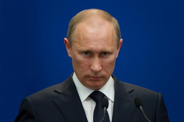 Putin critica pressão ‘fútil’ sobre a Coreia do Norte