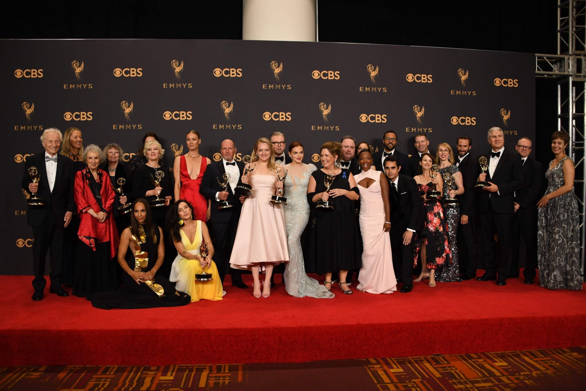 Conheça os principais vencedores da noite dos Emmy