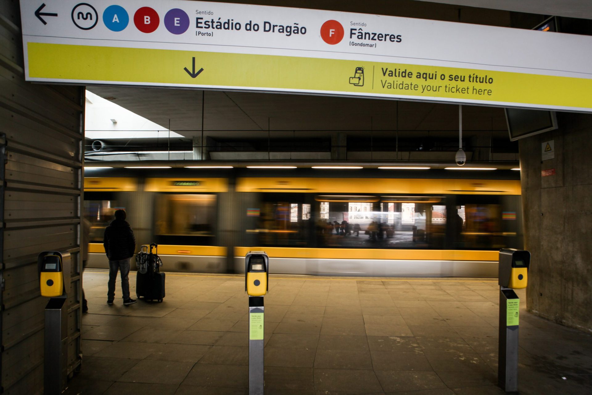 Metro do Porto em greve nos dias 10, 17 e 31 de dezembro