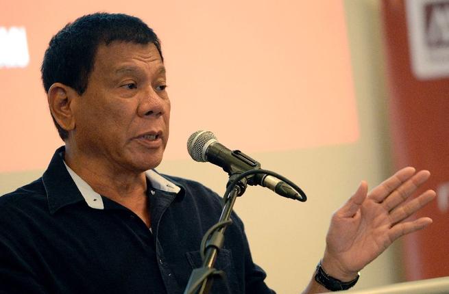 As &#8220;crenças católicas são arcaicas&#8221;, afirma Duterte
