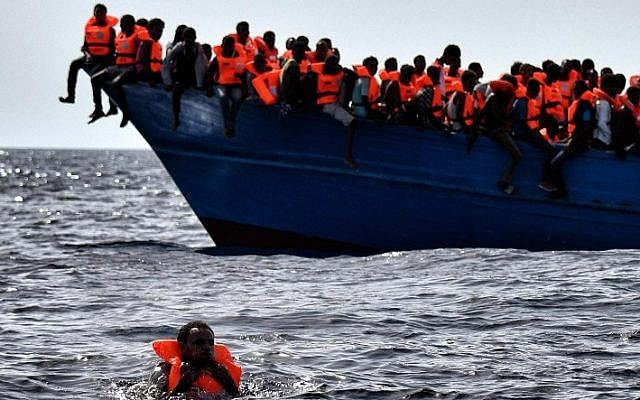 Em setembro um em cada oito migrantes morreu a atravessar o Mediterrâneo