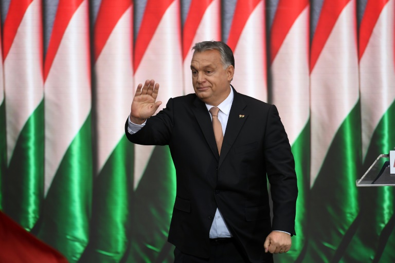 Hungria. Empresas podem exigir 400 horas extraordinárias aos funcionários