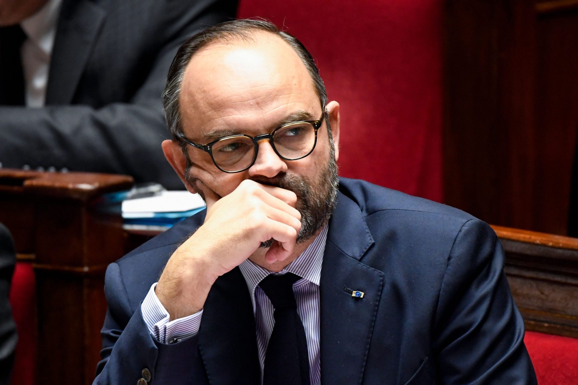 Parlamento francês chumba moção de censura ao governo de Edouard Philippe