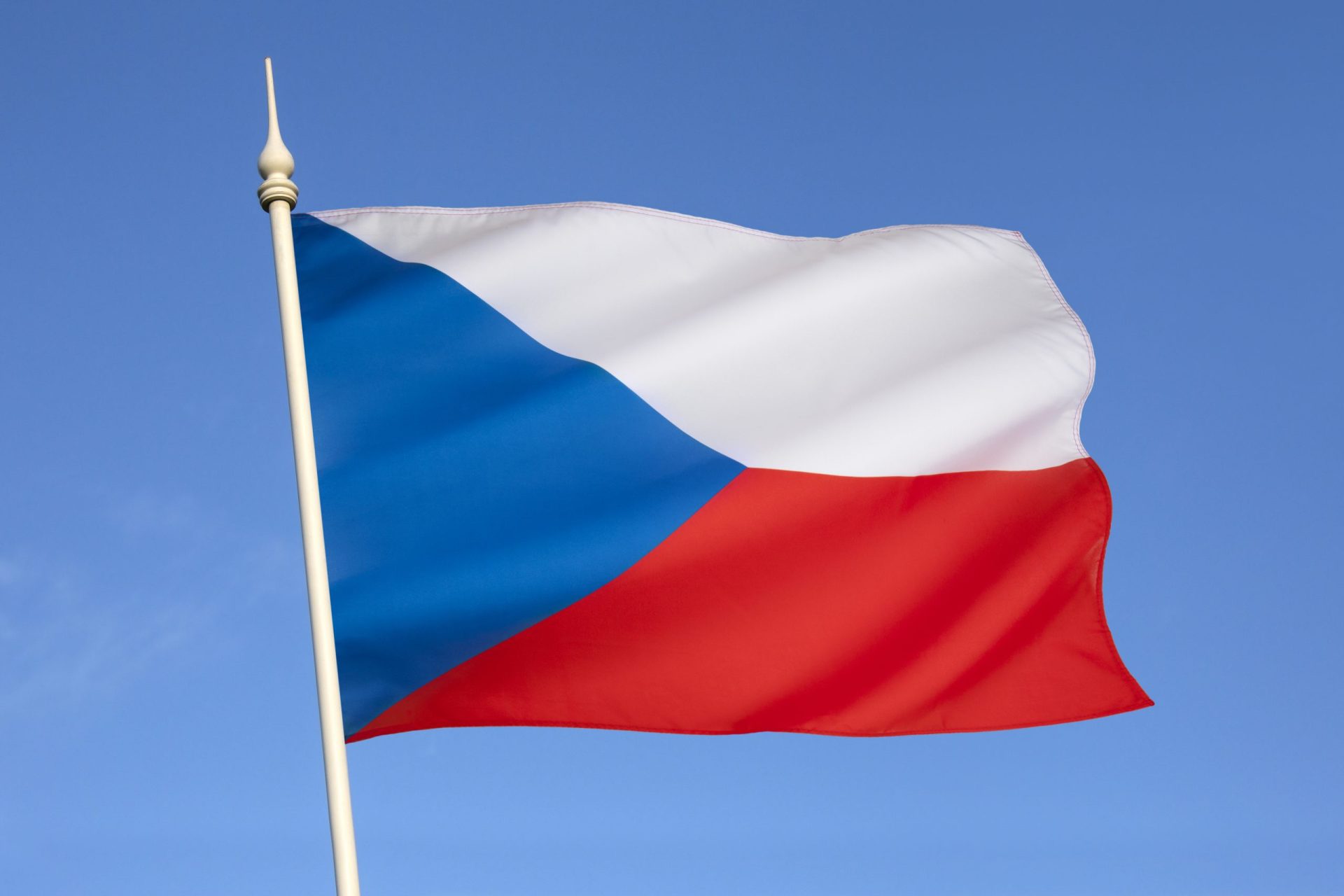 Explosão em mina na República Checa faz 13 mortos e dez feridos