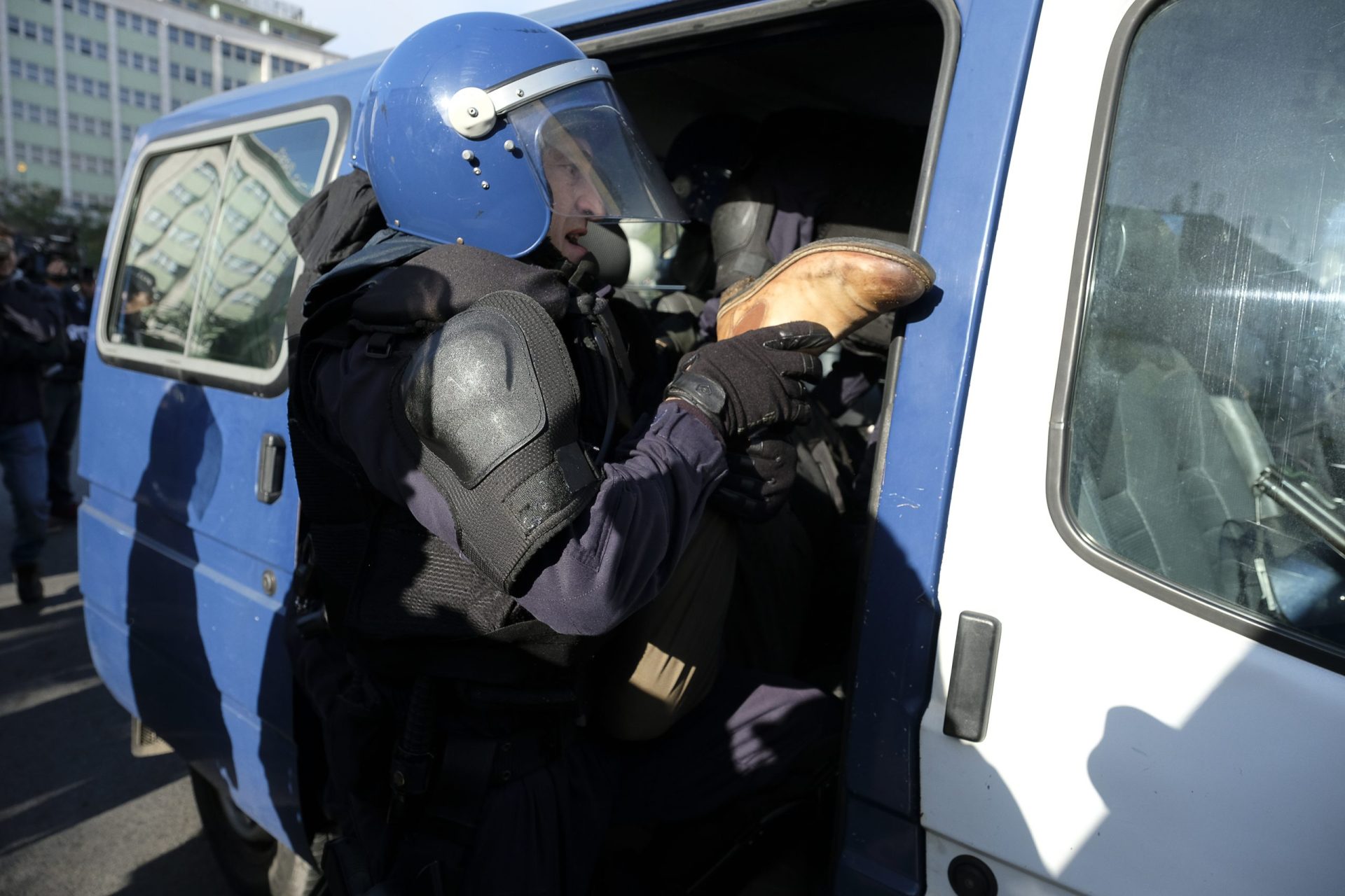 ‘Coletes Amarelos’. PSP deteve 4 pessoas e outras 24 foram identificadas em todo o país
