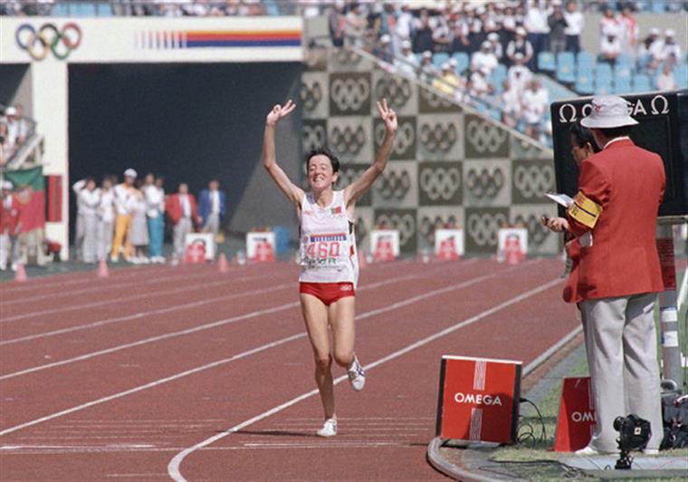 Rosa Mota vence mini-maratona de Macau 30 anos depois do ouro olímpico em Seul