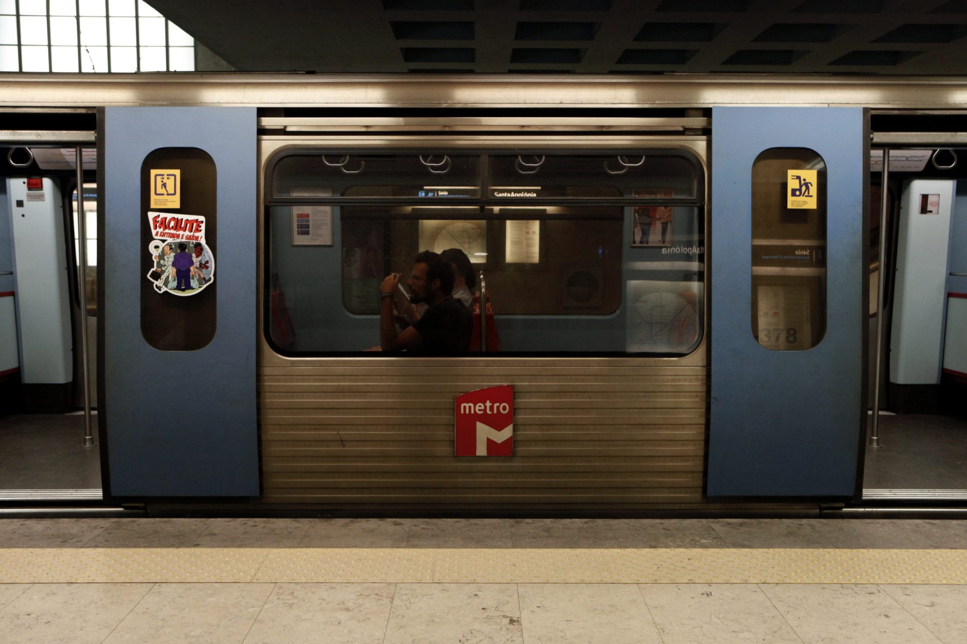 Metro de Lisboa vai funcionar toda a noite da passagem de ano