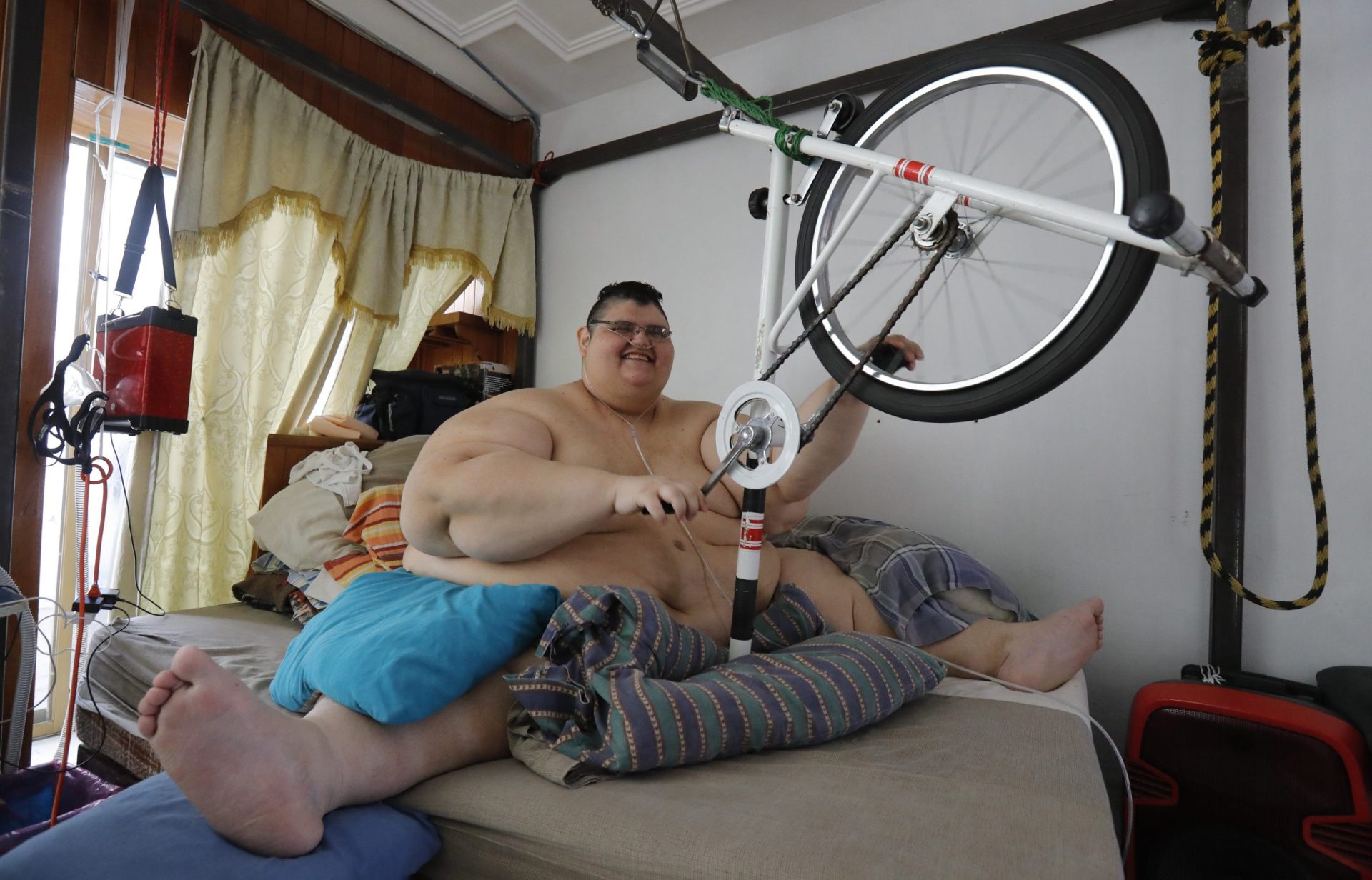 O homem mais pesado do mundo tem 595 quilogramas | Fotos