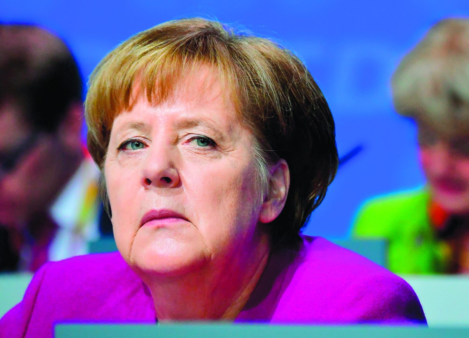 Alemanha. Merkel consegue que a CDU engula o sapo