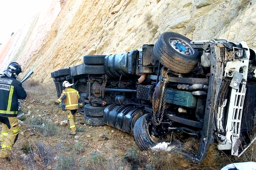 Camionista português morre em Espanha após grave acidente rodoviário