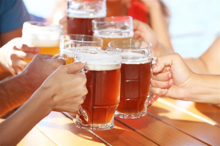 Procuram-se voluntários em Lisboa…para beber cerveja