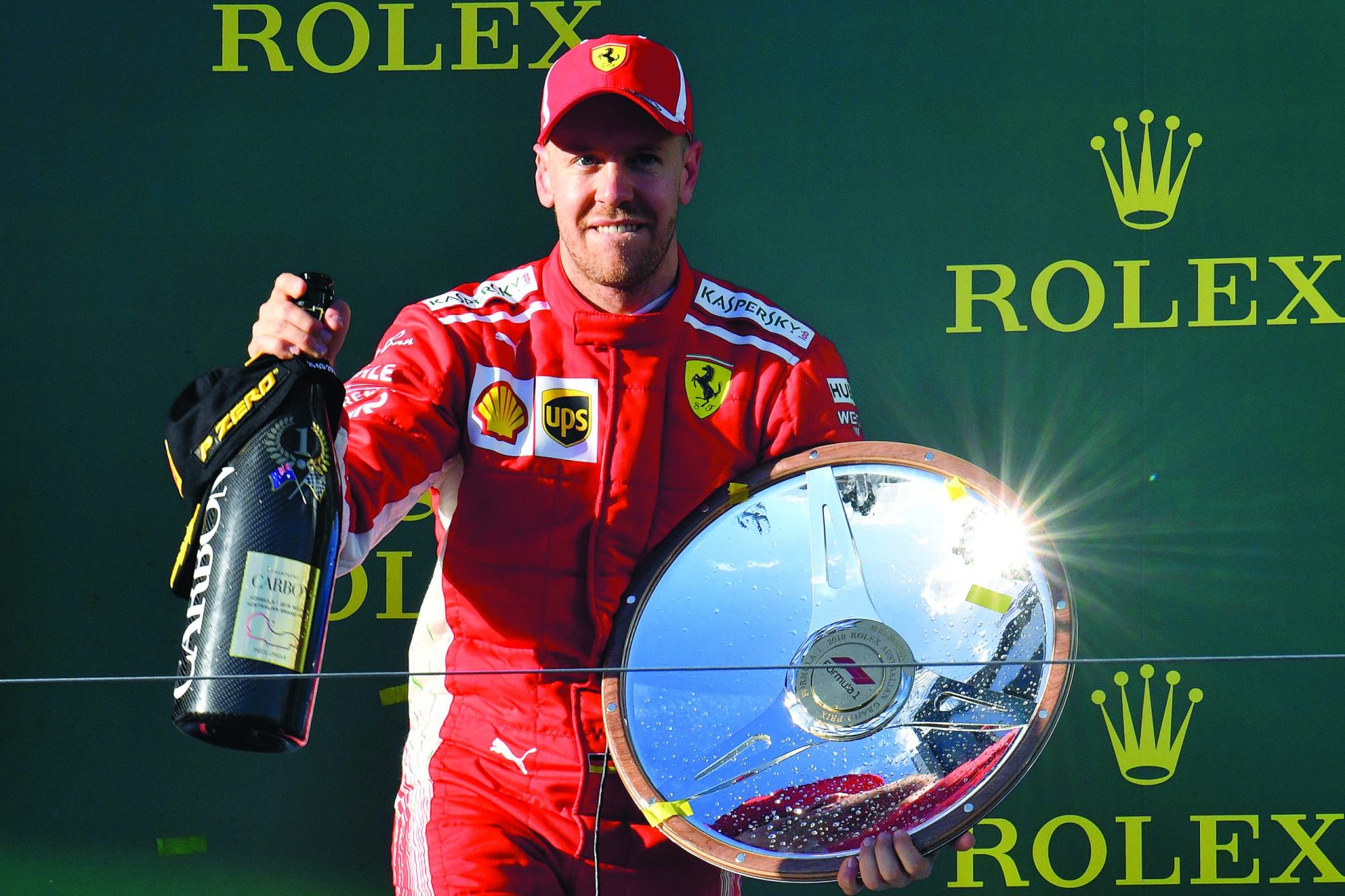 Fórmula 1. Vettel vence primeira corrida da temporada