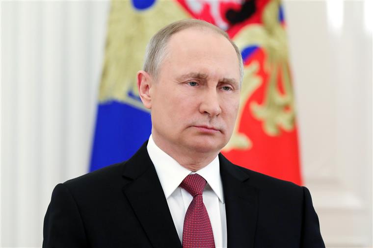 Rússia chama embaixadores de países que expulsaram diplomatas russos ao Kremlin