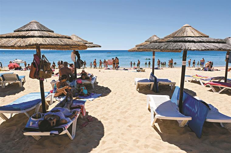 Portugal passa a ter mais 99 praias com condições para a prática recreativa balnear