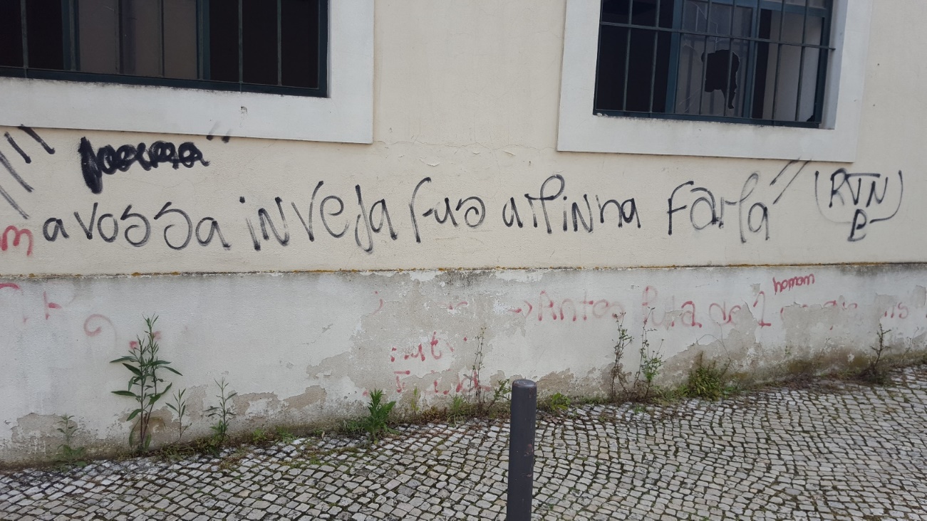 «A vossa inveja faz a minha fama»