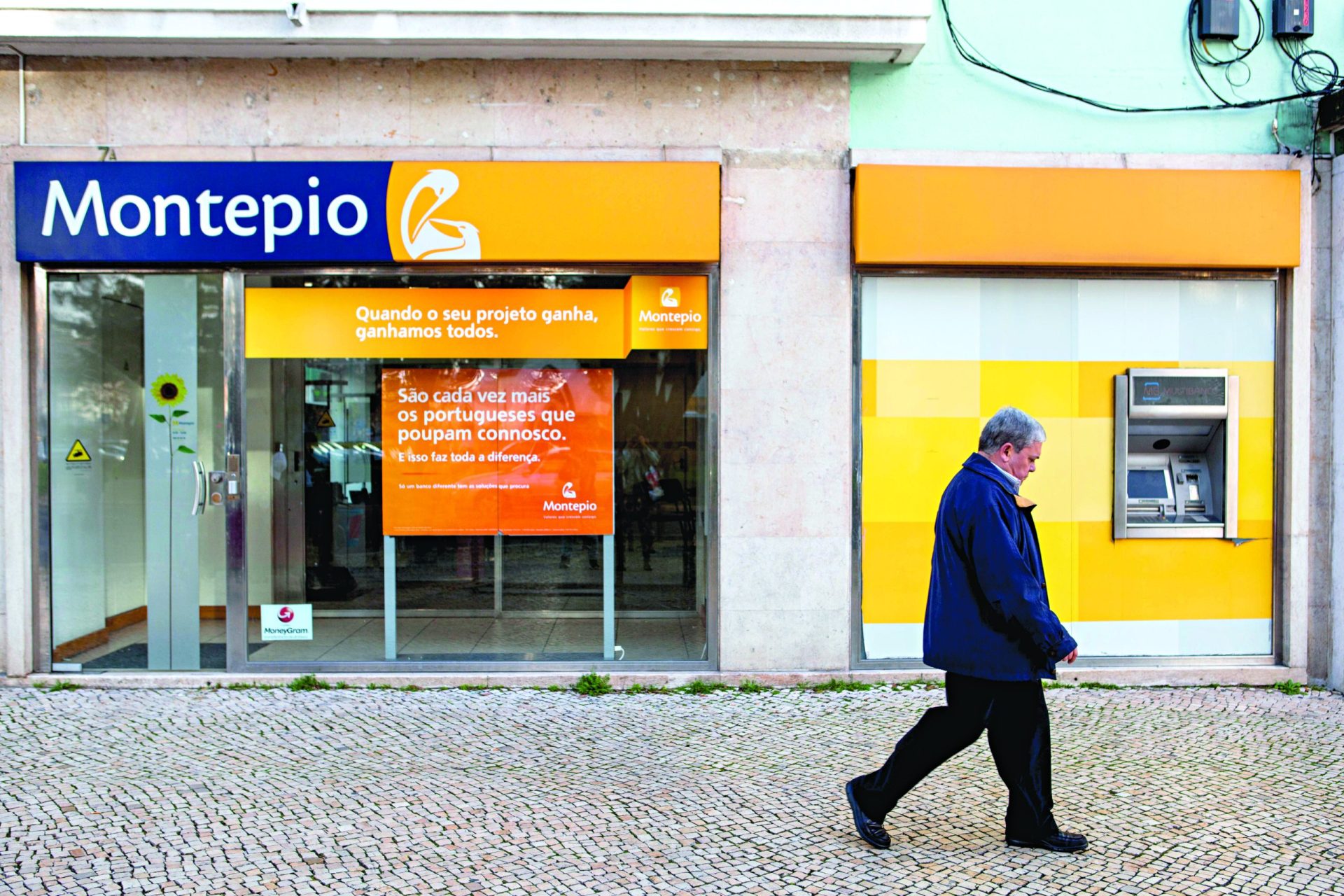 Montepio. Intervenção política atrasa banco social