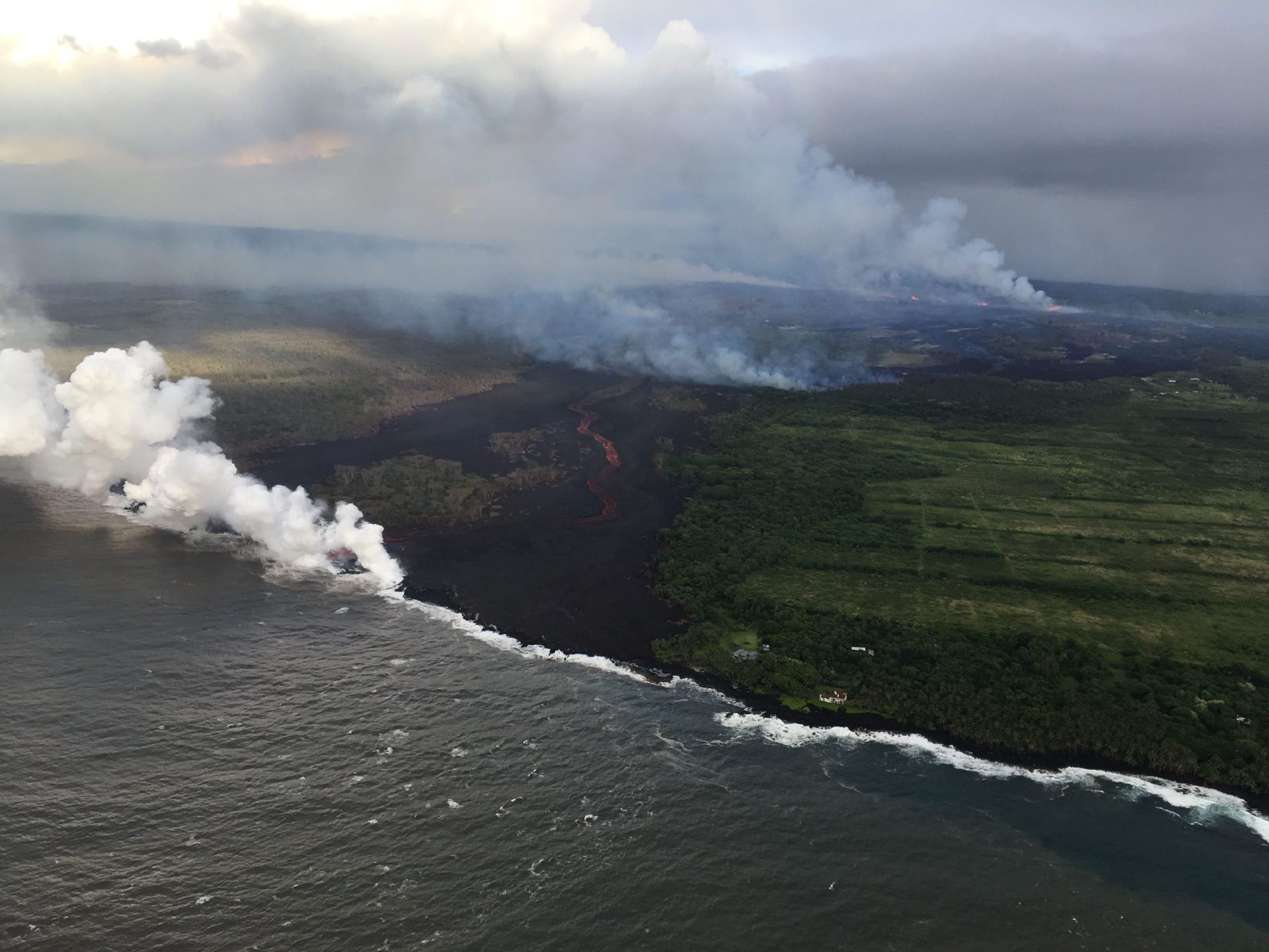 Vulcão Kilauea continua ativo. Veja aqui as fotos mais impressionantes