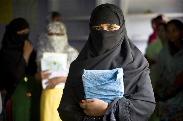 Uso de véu islâmico proibido em locais públicos da Holanda