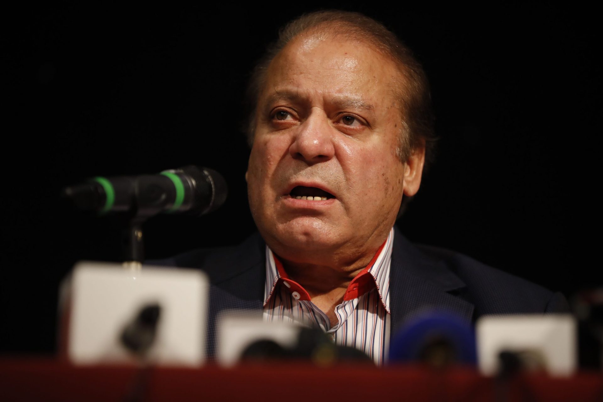 Ex-primeiro ministro do Paquistão preso por corrupção