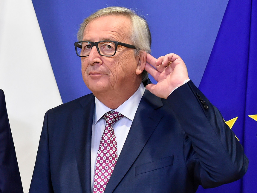 Jornalista francês garante que a ciática de Juncker “não aguenta o escrutínio”