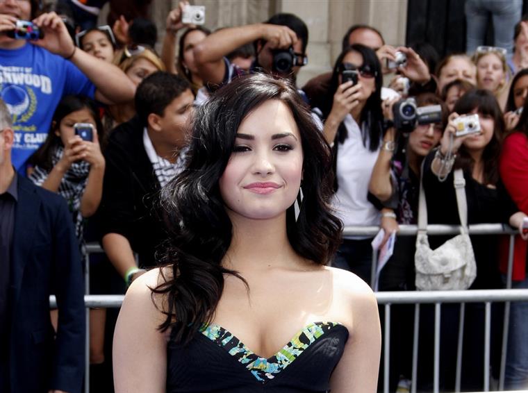 Demi Lovato internada de urgência por overdose de heroína