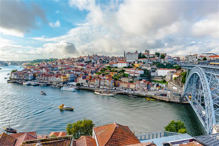 Jornal britânico elogia cidade do Porto