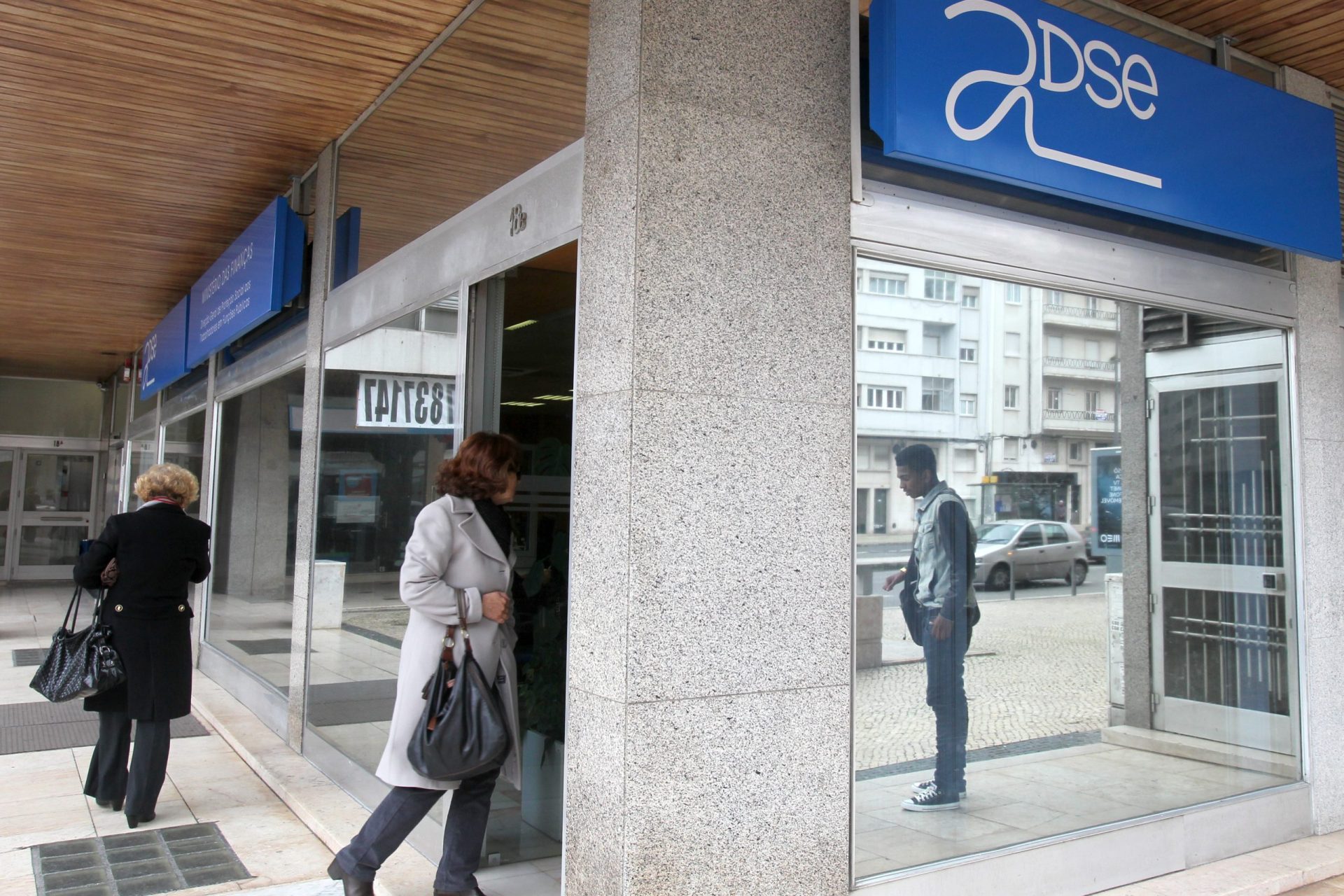 PJ fez buscas no edifício da ADSE em Lisboa