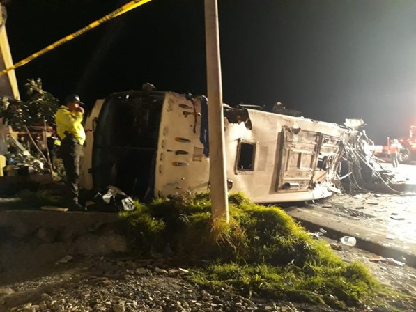 Equador. Acidente com autocarro causa 23 mortos