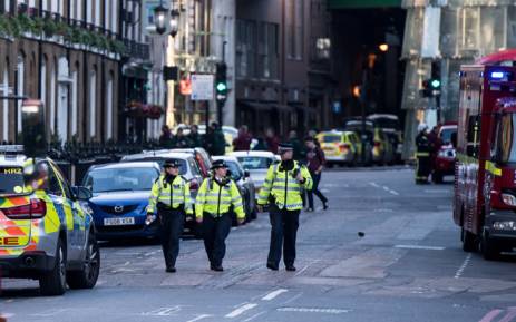 Polícia inglesa identifica autor do atentado