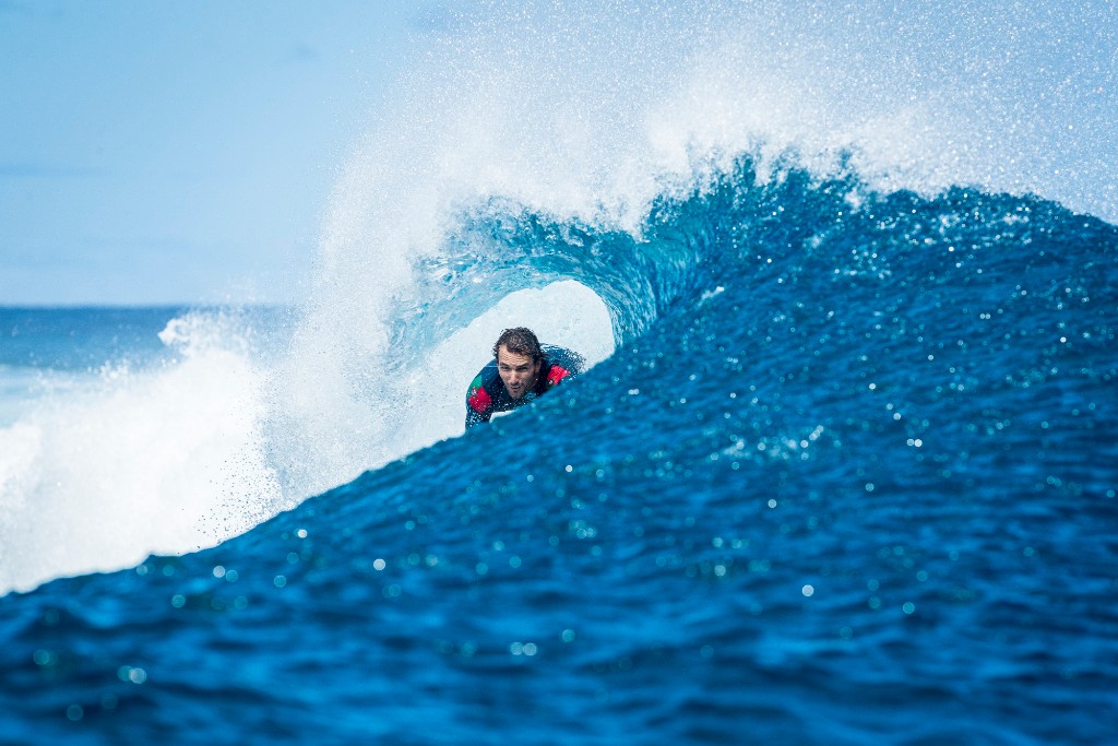 Surf. World Tour: Frederico Morais no 13.º lugar em Teahupoo, no Taiti