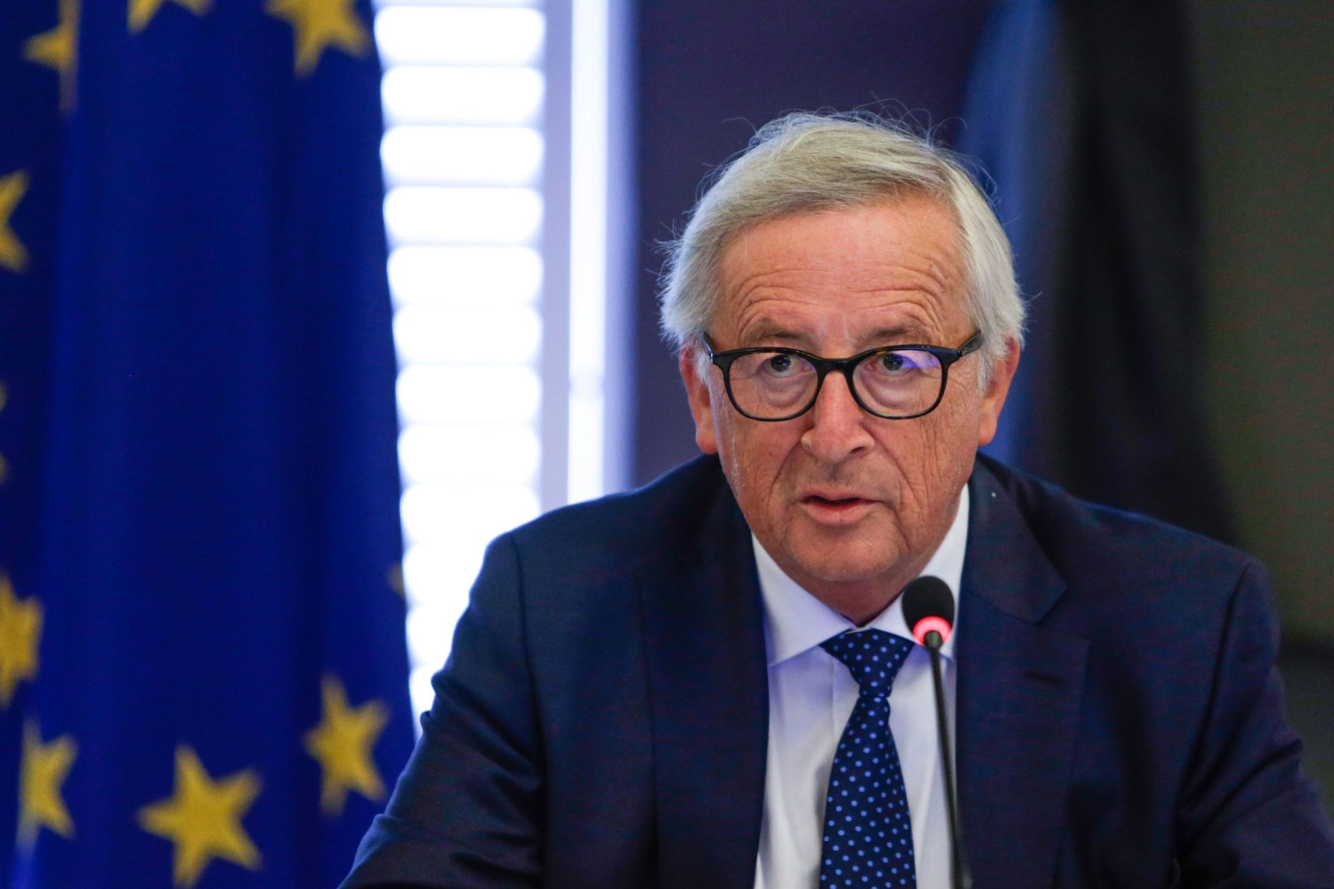Bruxelas vai propor fim da mudança da hora na UE